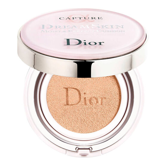 DIOR       DREAMSKIN     TINT 10